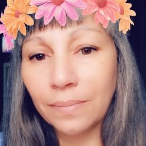 Meet your Posher, Magda